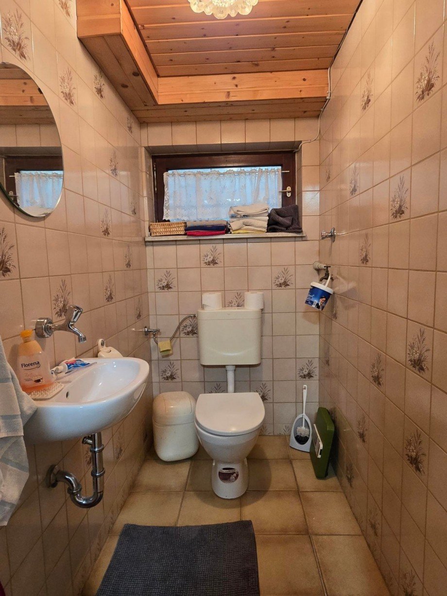 WC (UG) Einfamilienhaus Freiberg am Neckar