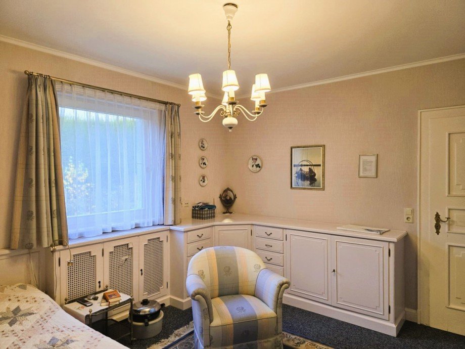 Damenzimmer Einfamilienhaus Freiburg im Breisgau