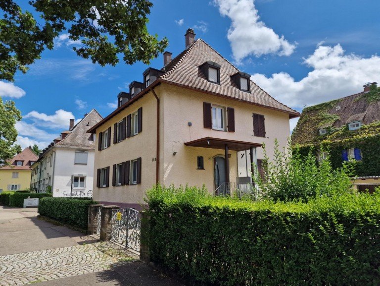 Ansicht 1 Freiburg im Breisgau Mehrfamilienhaus VERKAUFT: Attraktives 3 Familienhaus in gefragter Lage (Erbbaurecht)