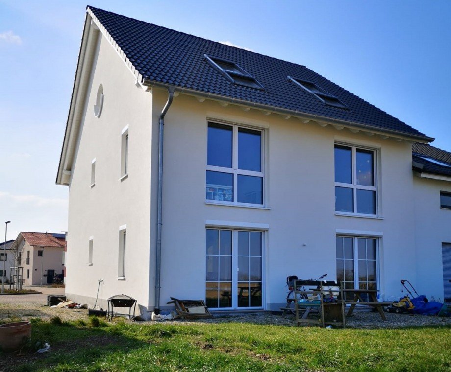 Ansicht Gartenseite Doppelhaush�lfte Wyhl am Kaiserstuhl