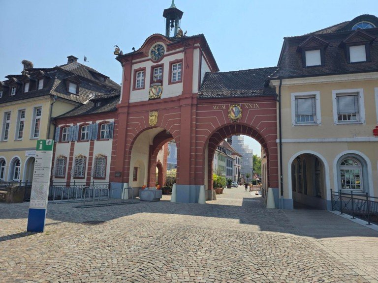 Umgebung Emmendingen Verbrauchermarkt Attraktives Ladengesch�ft/B�rofl�che im Emmendinger Zentrum!