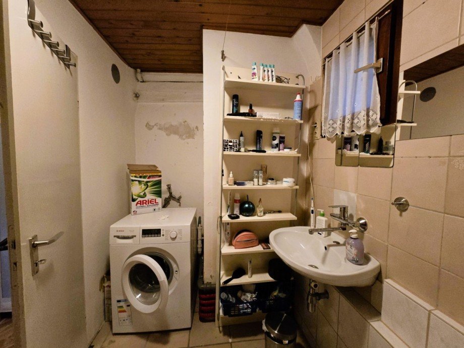 Wohnung 3 im Hinterhaus Mehrfamilienhaus Freiburg