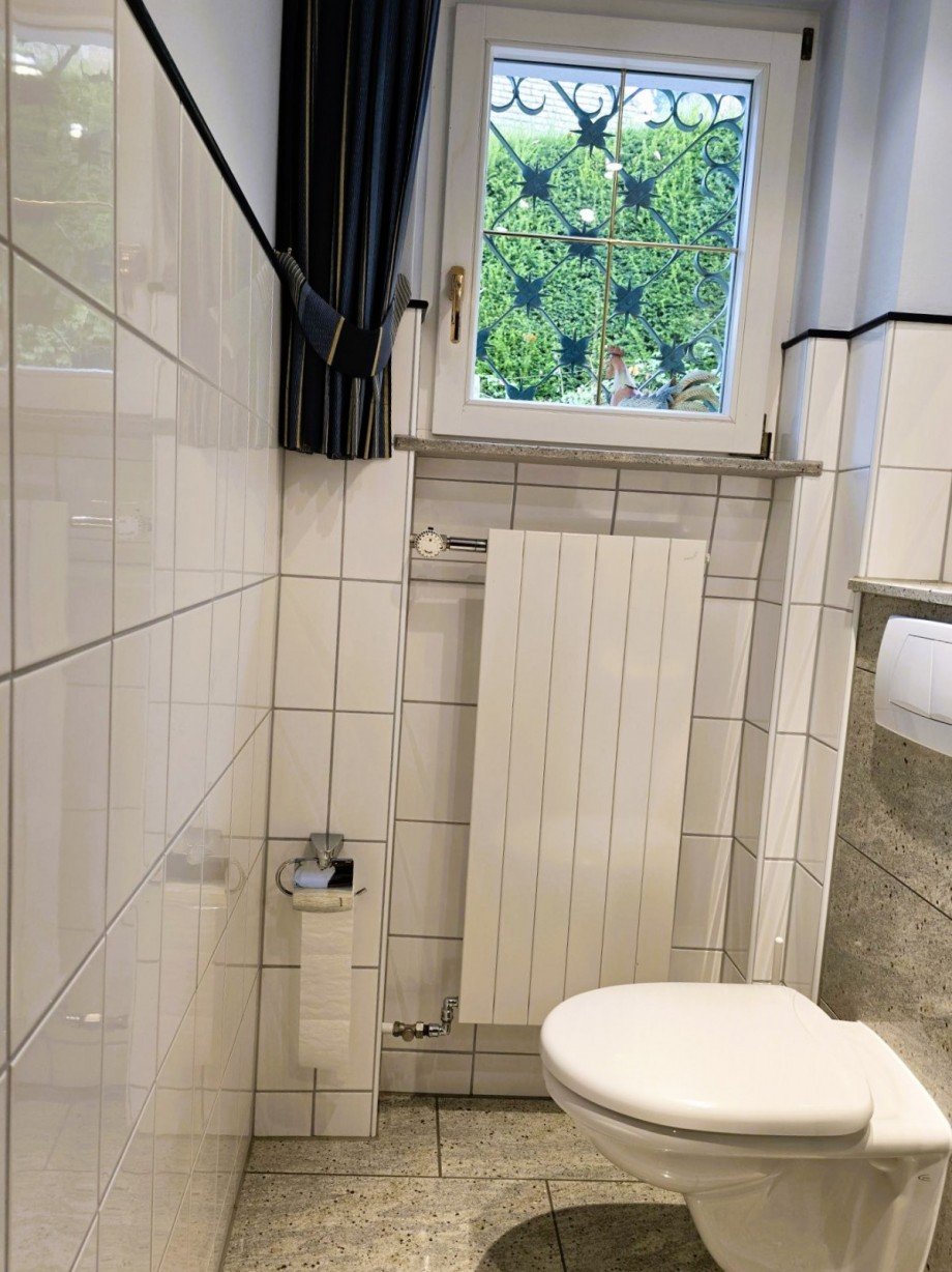 G�ste-WC Einfamilienhaus Freiburg im Breisgau