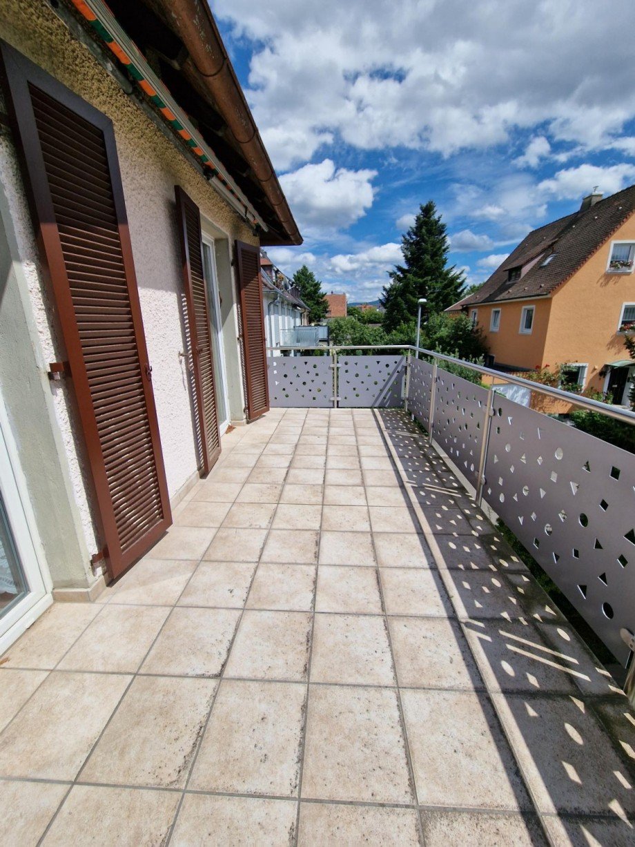 WHG OG Balkon 2 Mehrfamilienhaus Freiburg im Breisgau