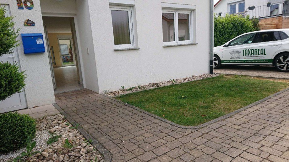 91f0e775-99f9-4ff2-b225-b65736f85e04-1368216662 Doppelhaush�lfte Vogtsburg